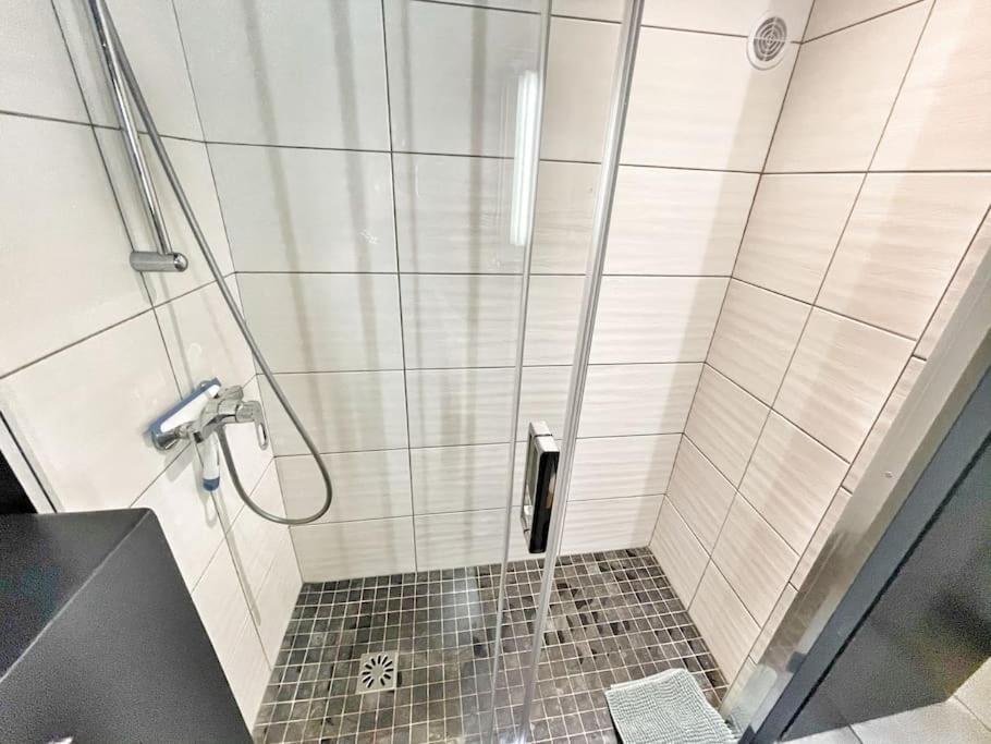 Homelivia, Vieux Nice, Appartement De Charme, Clim Balcon Ngoại thất bức ảnh