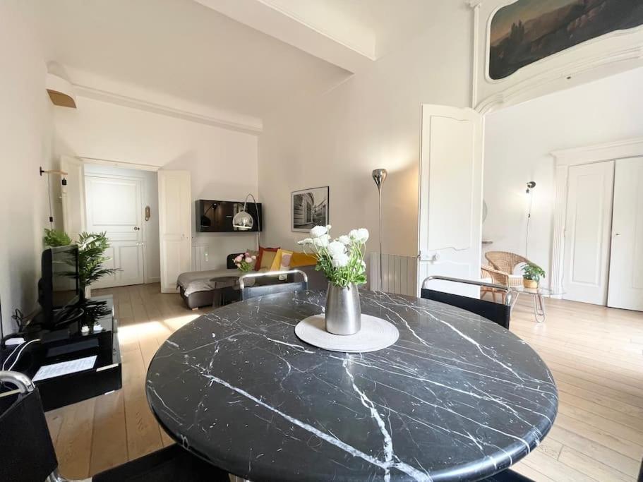 Homelivia, Vieux Nice, Appartement De Charme, Clim Balcon Ngoại thất bức ảnh